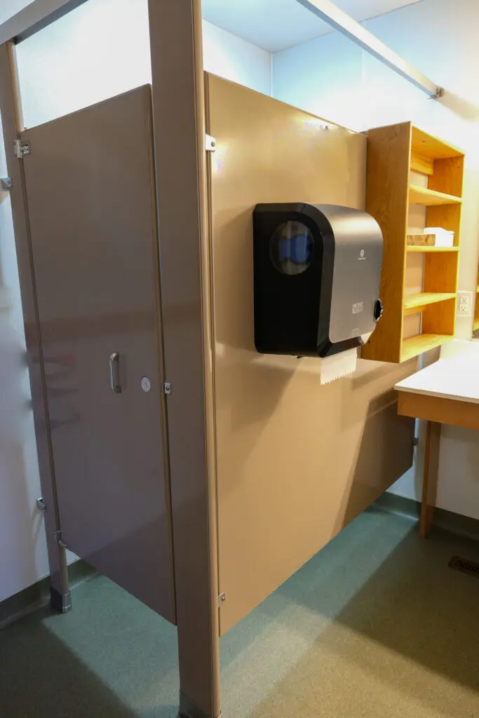 Retreat Lodging 48 Retreat Lodging Large Bunk Cabin Bathroom 4 | Black Rock Retreat