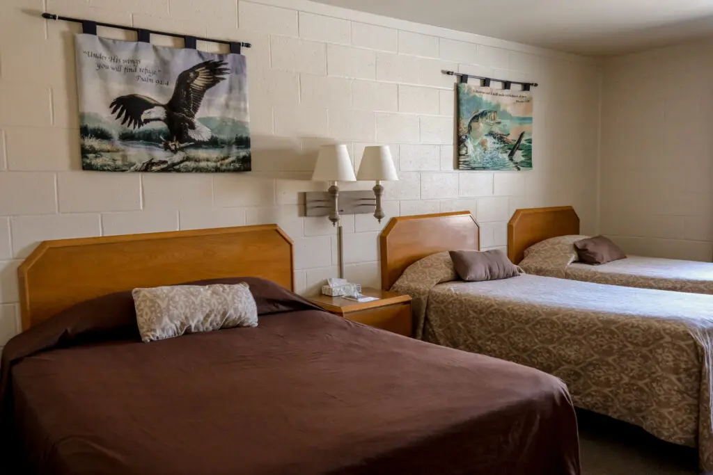 Retreat Lodging 9 Retreat Lodging Mrc Old Room Beds | Black Rock Retreat