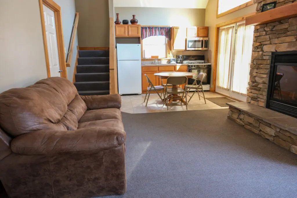 Retreat Lodging 18 Retreat Lodging Wpw Living Area | Black Rock Retreat